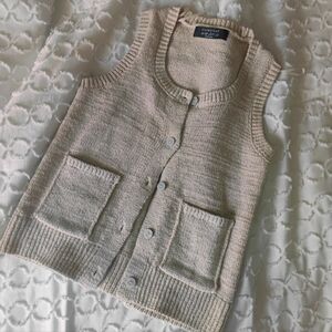 Super Cute Sweater Vest XS